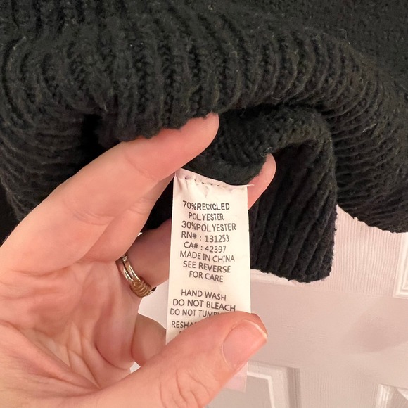 PINK‎ MARTINI Black Cozy Knit Button Up Cardigan - Picture 5 of 5